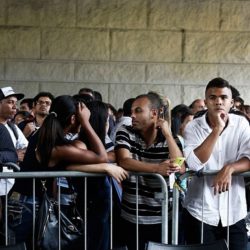 Bolsonaro autoriza suspensão de trabalho e salário por quatro meses