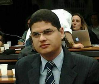 ELE ESTÁ DE VOLTA: Elder Muniz terá programa na Rádio Serigy
