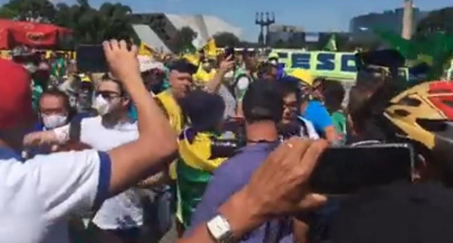 ANJ repudia agressões sofridas por jornalistas em protesto neste domingo