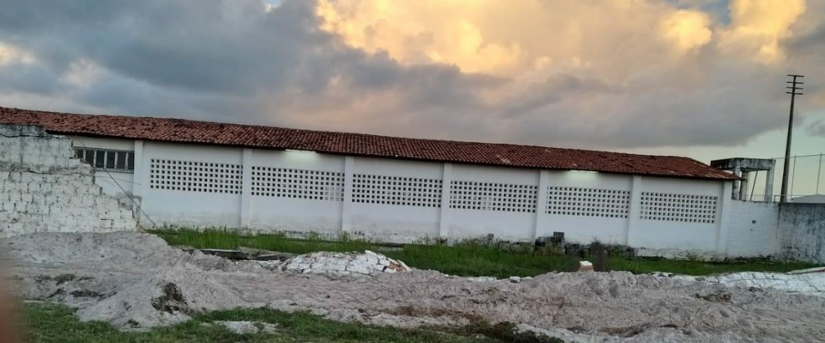 Escolas de Pirambu sofrem com estrutura precária e alimentação de baixa qualidade