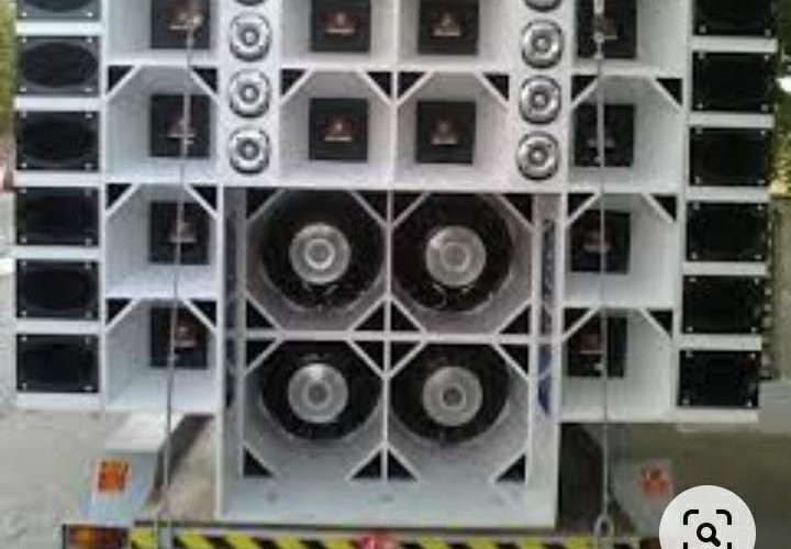 XÔ PAREDÕES: Aplausos e confetes para a Prefeitura de Propriá.