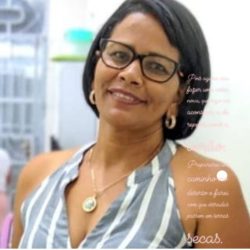 Cidadania e Direitos Humanos: A professora Luciene Bomfim vai receber o 10° Prêmio Tribuna da Praia 2020/2021