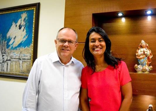 Fique de Olho: Eliane Aquino é o nome natural para disputar o governo de Sergipe [a coluna de ClaudOmir Herzog]