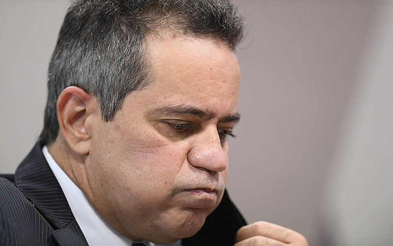 MILITARES NA MIRA: Quem é Elcio Franco? Coronel volta ao centro das denúncias de corrupção na compra de vacinas