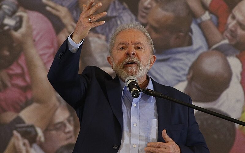 ELEIÇÕES: Lula aumenta vantagem sobre Bolsonaro e teria 58% contra 31% no 2º turno, diz Datafolha