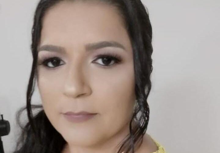 Sob nova direção: Simone Ribeiro é a nova diretora do CE Joana de Freitas Barbosa