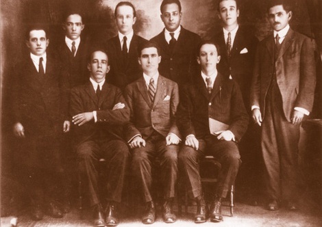 ☭ 100.ANOS: Breve Histórico do PCB, a trajetória do Partido Comunista Brasileiro (PCB), fundado em 25 de março de 1922, é parte constitutiva da história do Brasil